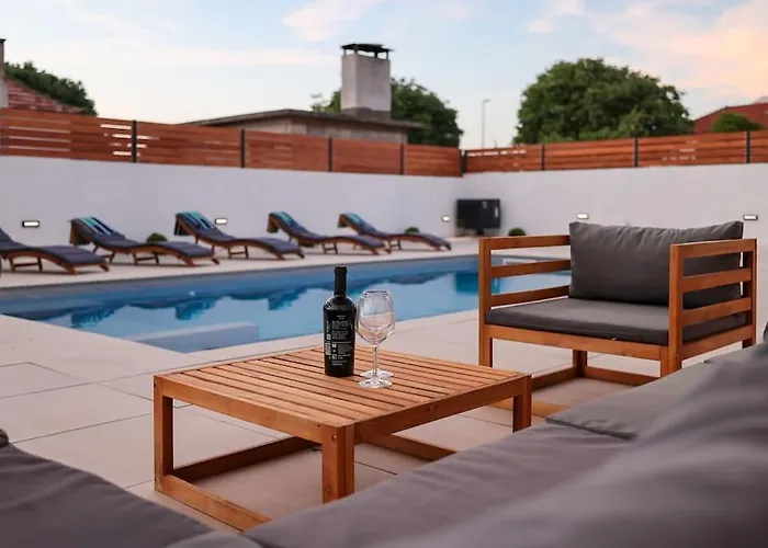 Elaia Вилла Сукошан